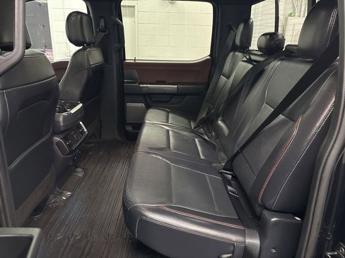 Used 2021 Ford F150 Lariat w/ Equipment Group 502A High AWD/4WD image 22