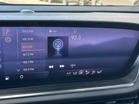 Used 2024 Buick Envision Preferred AWD/4WD image 24