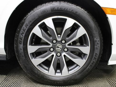 Used 2021 Honda Odyssey EX-L image 13