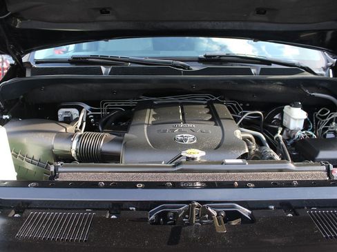 Used 2016 Toyota Tundra SR5 w/ TRD Off Road Package RWD image 31