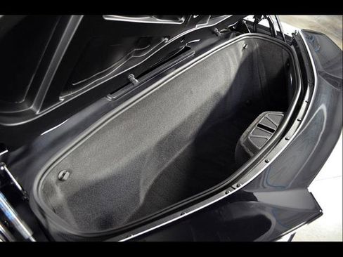 Used 2024 Chevrolet Corvette Z06 RWD image 18