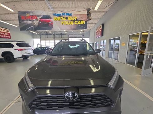 Used 2025 Toyota RAV4 XLE FWD image 2