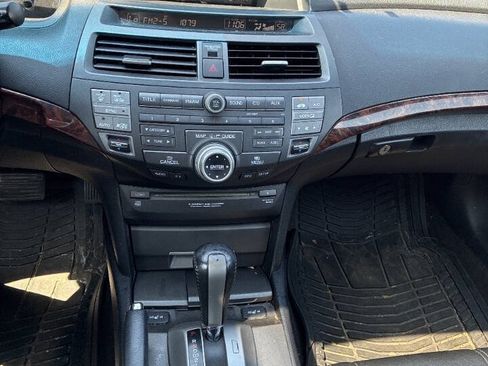 Used 2010 Honda Crosstour EX-L image 24