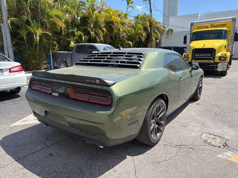 Used 2020 Dodge Challenger R/T Scat Pack image 5
