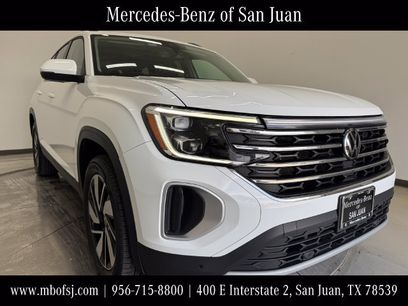 Used 2024 Volkswagen Atlas SE w/ Panoramic Sunroof Package