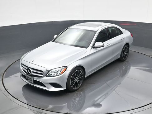 Used 2020 Mercedes-Benz C 300 Sedan w/ Premium Package image 25