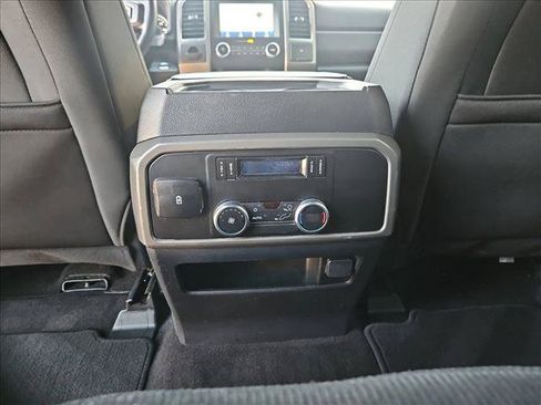 Used 2020 Ford Expedition XLT AWD/4WD image 17
