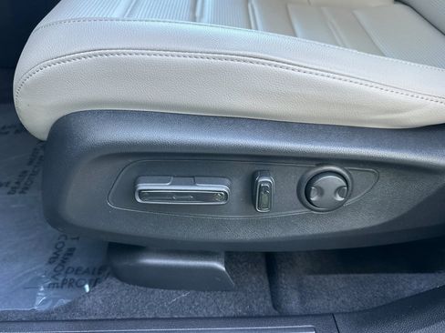 Certified 2026 Honda CR-V EX-L image 15