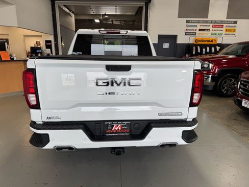 Used 2023 GMC Sierra 1500 Elevation w/ Elevation Premium Package AWD/4WD image 6