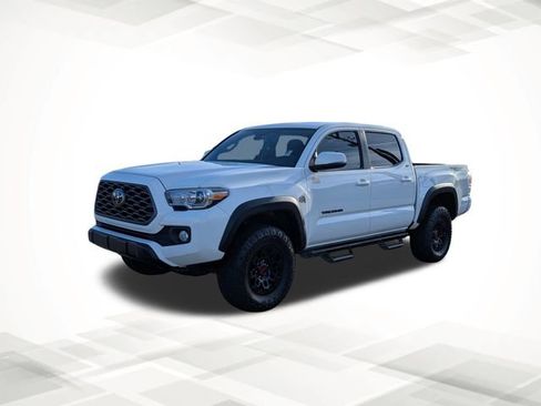Used 2022 Toyota Tacoma TRD Off-Road image 8