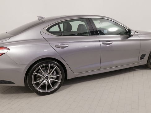 Used 2026 Genesis G70 2.5T Prestige image 8