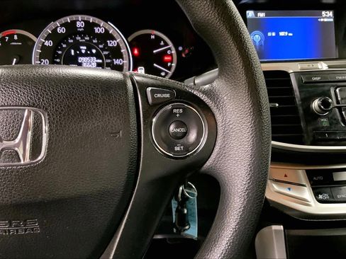 Used 2013 Honda Accord LX image 25