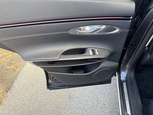Used 2026 Genesis GV70 2.5T AWD/4WD image 16
