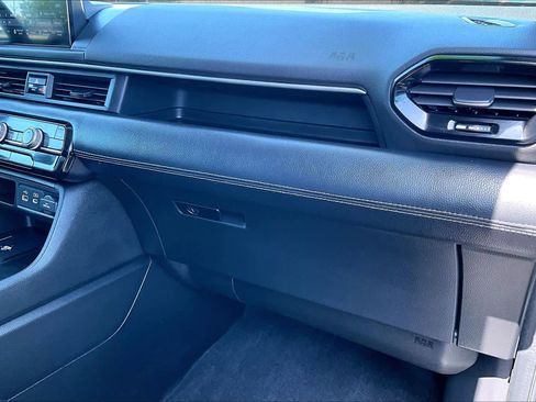 Used 2023 Honda Pilot EX-L image 18
