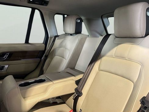 Used 2019 Land Rover Range Rover HSE AWD/4WD image 25