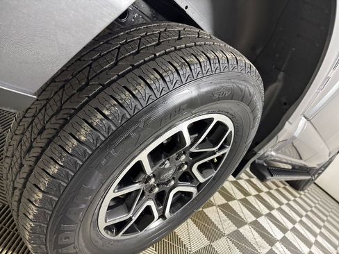 Used 2022 Ford F150 XLT w/ Equipment Group 302A High image 33