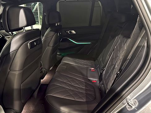 Used 2026 BMW X5 xDrive40i w/ M Sport Package image 8