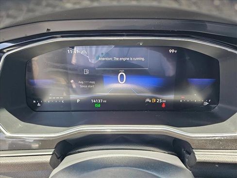 Certified 2023 Volkswagen Jetta SE FWD image 11
