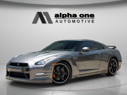 Used 2013 Nissan GT-R Black Edition AWD/4WD image 1