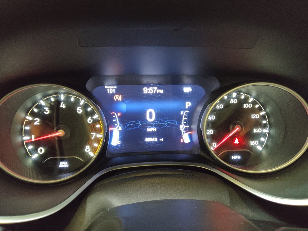 Used 2018 Jeep Compass Sport w/ Tech Group FWD image 23