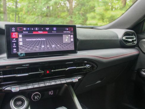 Certified 2024 Dodge Hornet GT image 19