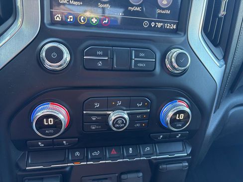 Used 2020 GMC Sierra 1500 SLE w/ SLE Value Package image 15