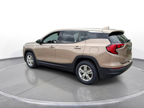 Used 2018 GMC Terrain SLE FWD image 6