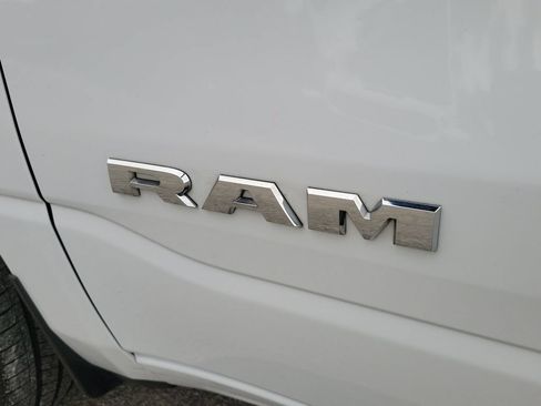 Used 2023 RAM 1500 Laramie RWD image 11