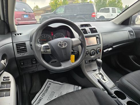 Used 2013 Toyota Corolla S FWD image 12