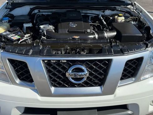 Used 2019 Nissan Frontier PRO-4X w/ Pro-4x Luxury Package image 28