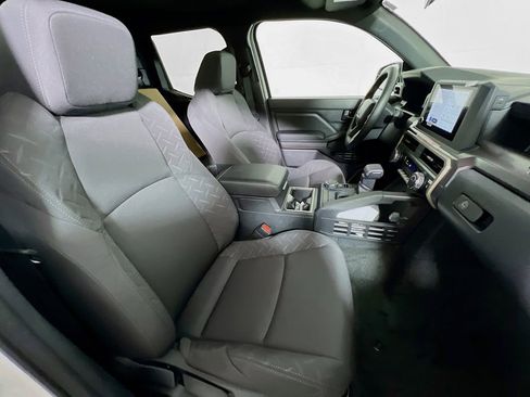 Certified 2026 Toyota Tacoma SR5 image 24