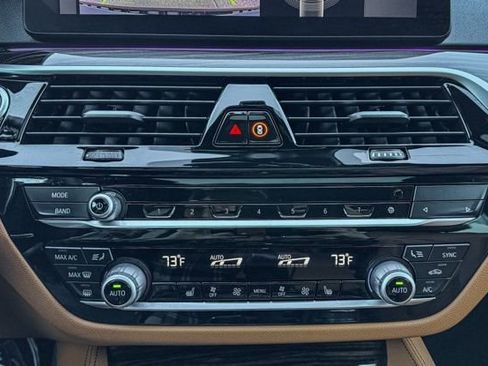 Used 2023 BMW 540i xDrive 540i xDrive w/ M Sport Package image 32