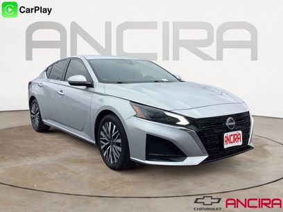 Used 2023 Nissan Altima 2.5 SV