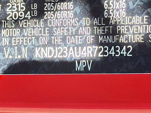 Certified 2024 Kia Soul LX w/ Option Group 015 image 31