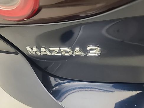 Used 2024 MAZDA MAZDA3 s FWD image 11