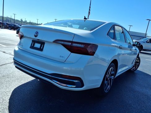 Used 2022 Volkswagen Jetta SEL FWD image 30