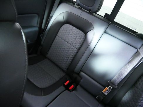Certified 2018 Chevrolet Colorado Z71 AWD/4WD image 12