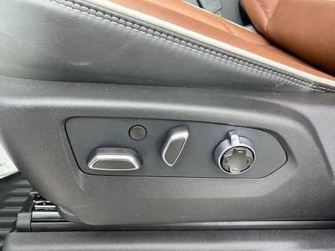 New 2026 GMC Sierra 2500 Denali Ultimate image 12