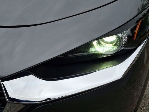 Used 2023 MAZDA CX-30 AWD 2.5 S w/ Select Package image 9