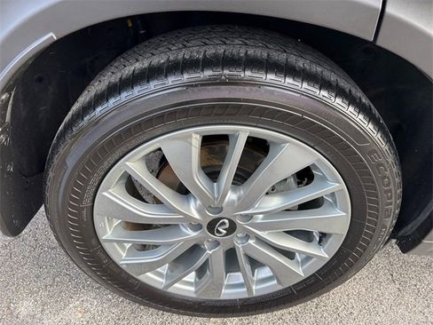 Certified 2023 INFINITI QX50 Luxe image 19