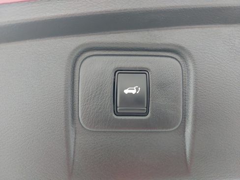Used 2024 Nissan Murano Platinum w/ Cargo Package AWD/4WD image 15