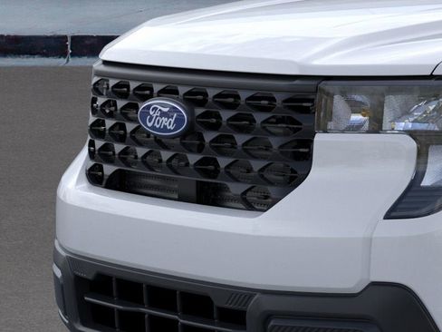 New 2026 Ford Maverick XL image 18