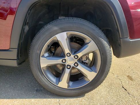 New 2026 Jeep Grand Cherokee Limited AWD/4WD image 24