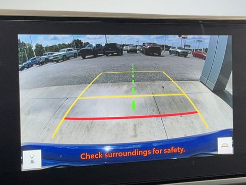 Used 2025 Toyota Camry XSE FWD image 15