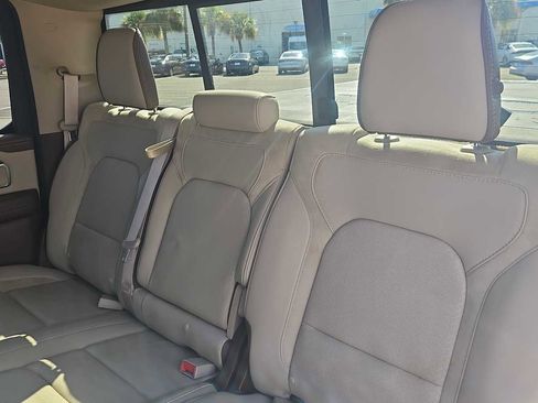 Used 2019 RAM 1500 Laramie image 25