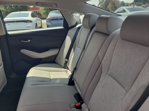 Certified 2025 Honda Accord SE image 24