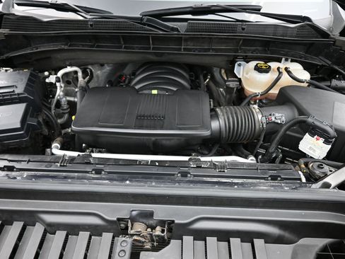 Used 2025 GMC Sierra 1500 SLT AWD/4WD image 7