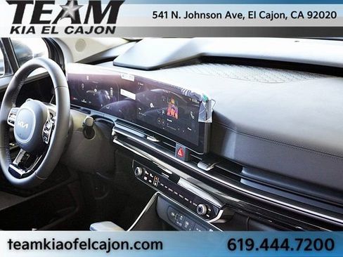 New 2026 Kia Carnival SX Prestige image 12