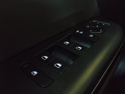Used 2025 Kia K4 FWD image 27