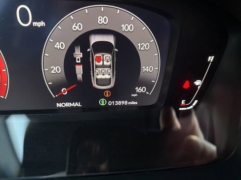 Used 2024 Acura Integra A-Spec image 11